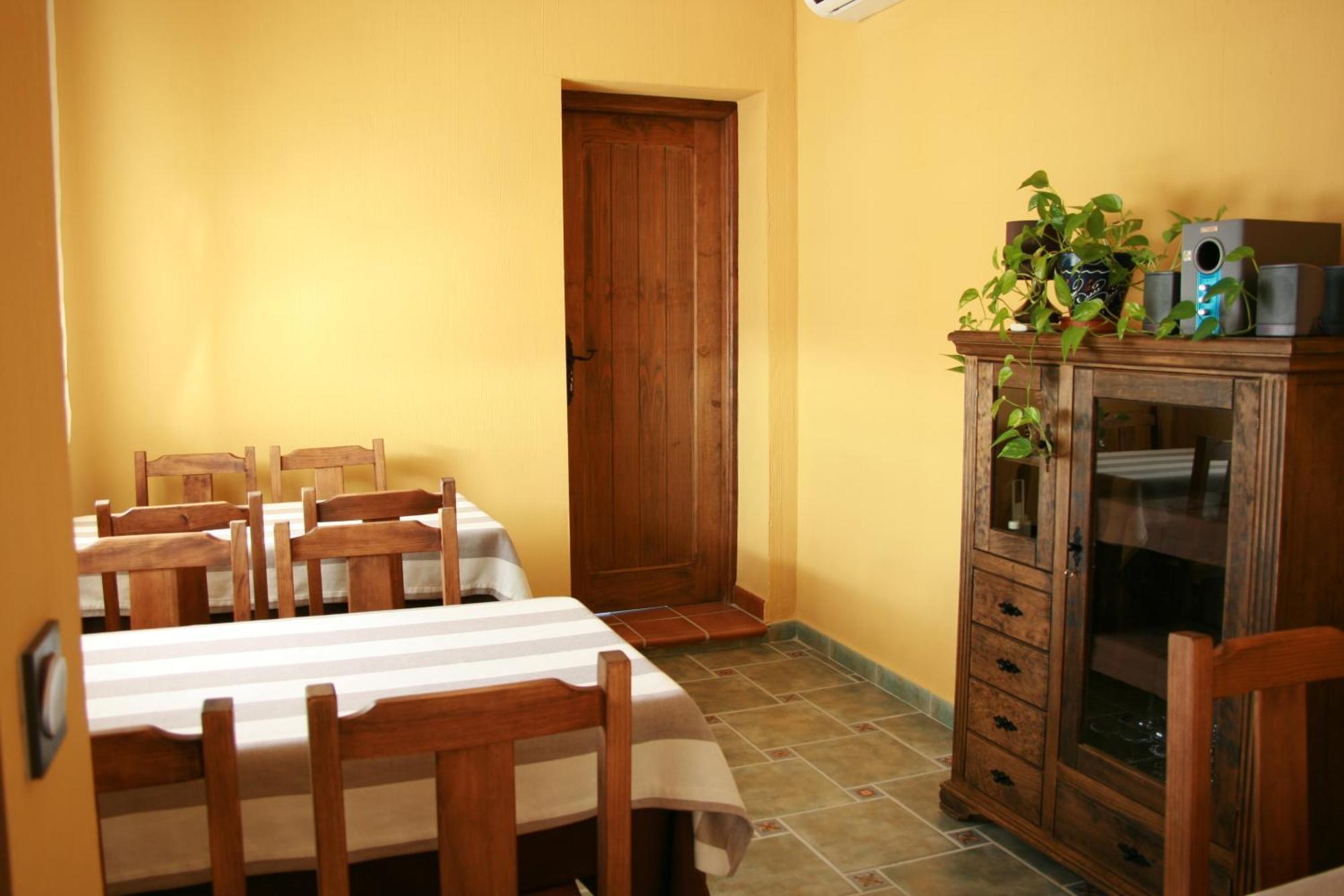 Apartahotel Al Alba Pozo Alcon Ngoại thất bức ảnh